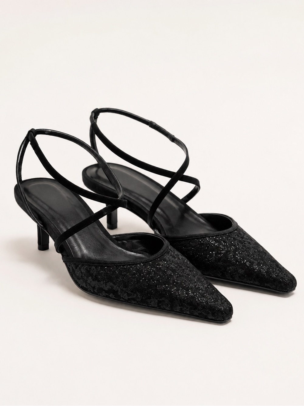 Nina Vintage Black Glittery Strappy Pointed-Toe Kitten Heel Pumps Sz. 8.5